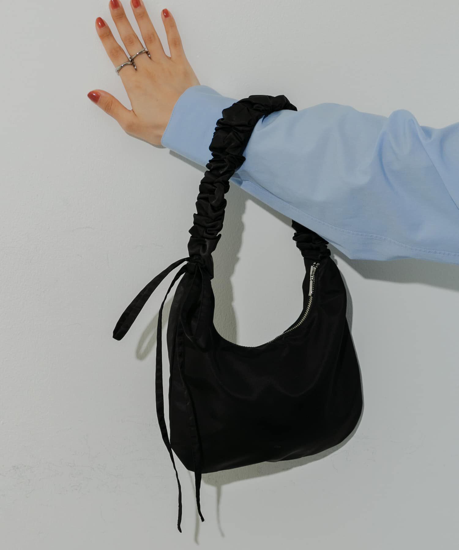 SMELLY「ギャザーワンハンドルバッグ」|ハンドバッグ|