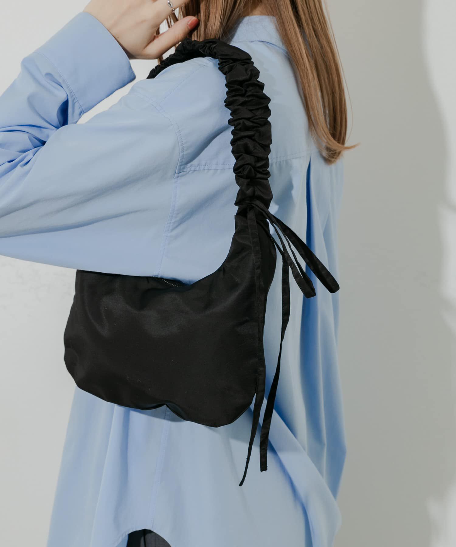 SMELLY「ギャザーワンハンドルバッグ」|ハンドバッグ|