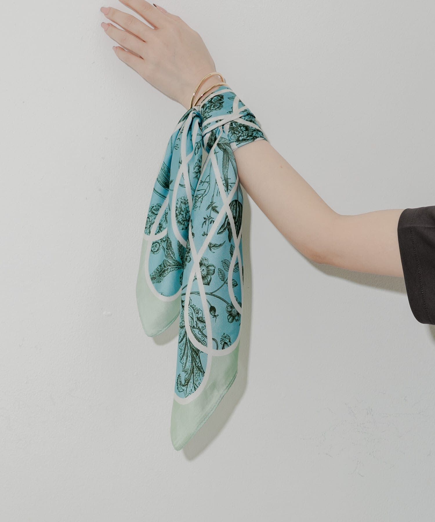 SMELLY「アソートパターンスカーフ」|バンダナ・スカーフ|