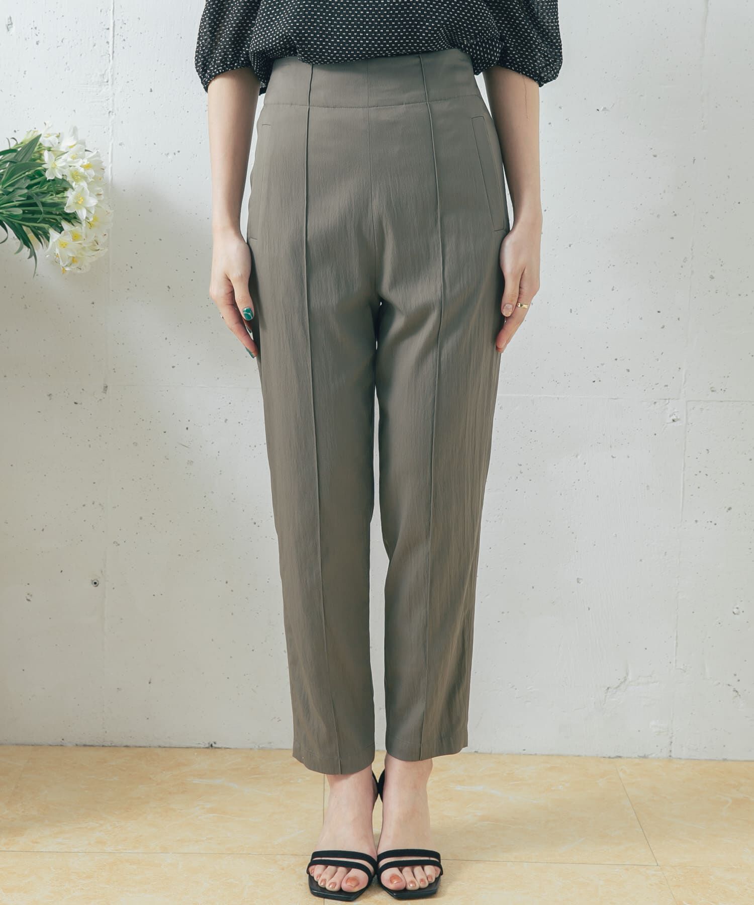 URBAN RESEARCH ROSSO「ピンタックテーパードパンツ」|その他|