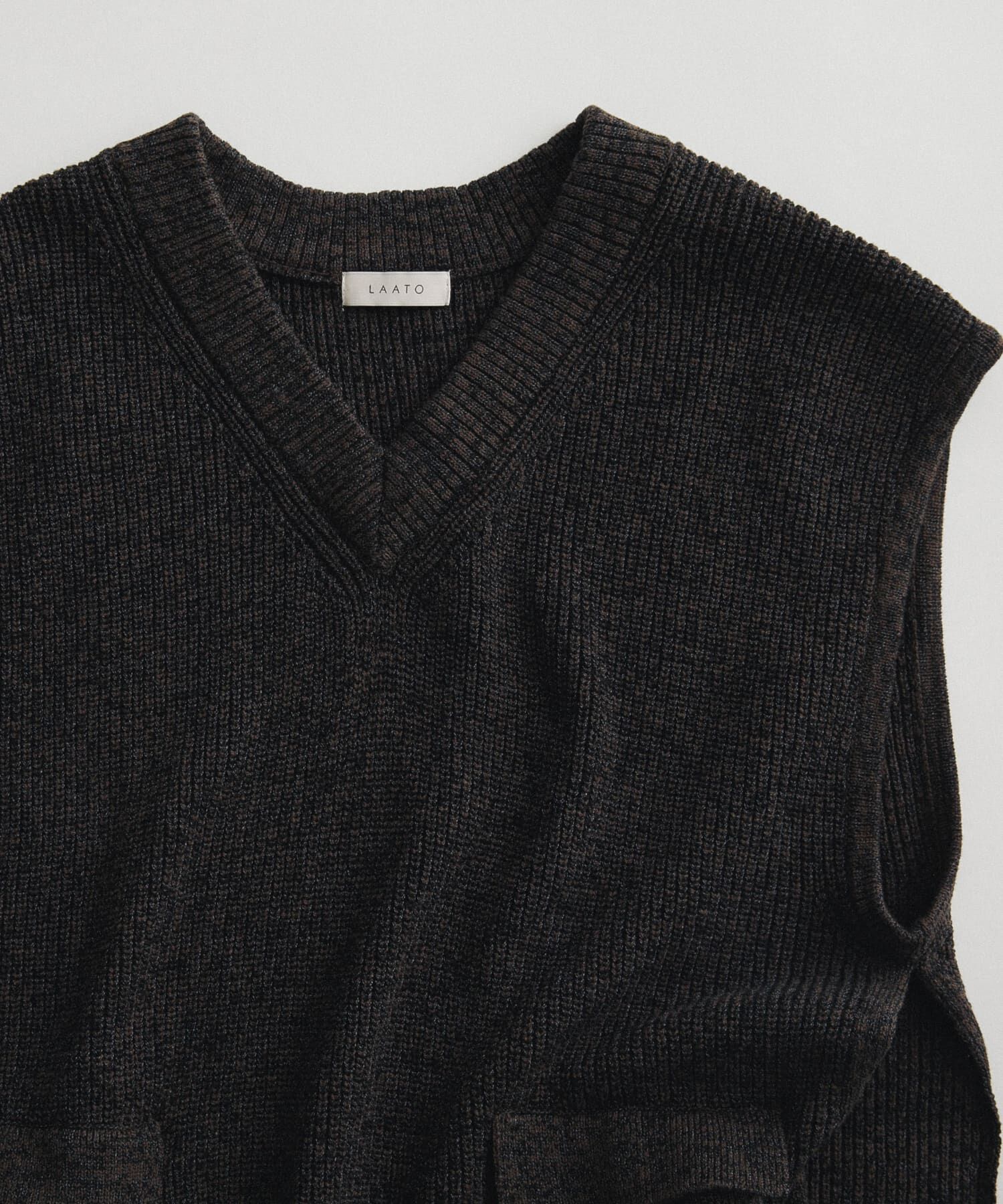 LAATO「pocketed knit vest」|ニット・セーター|