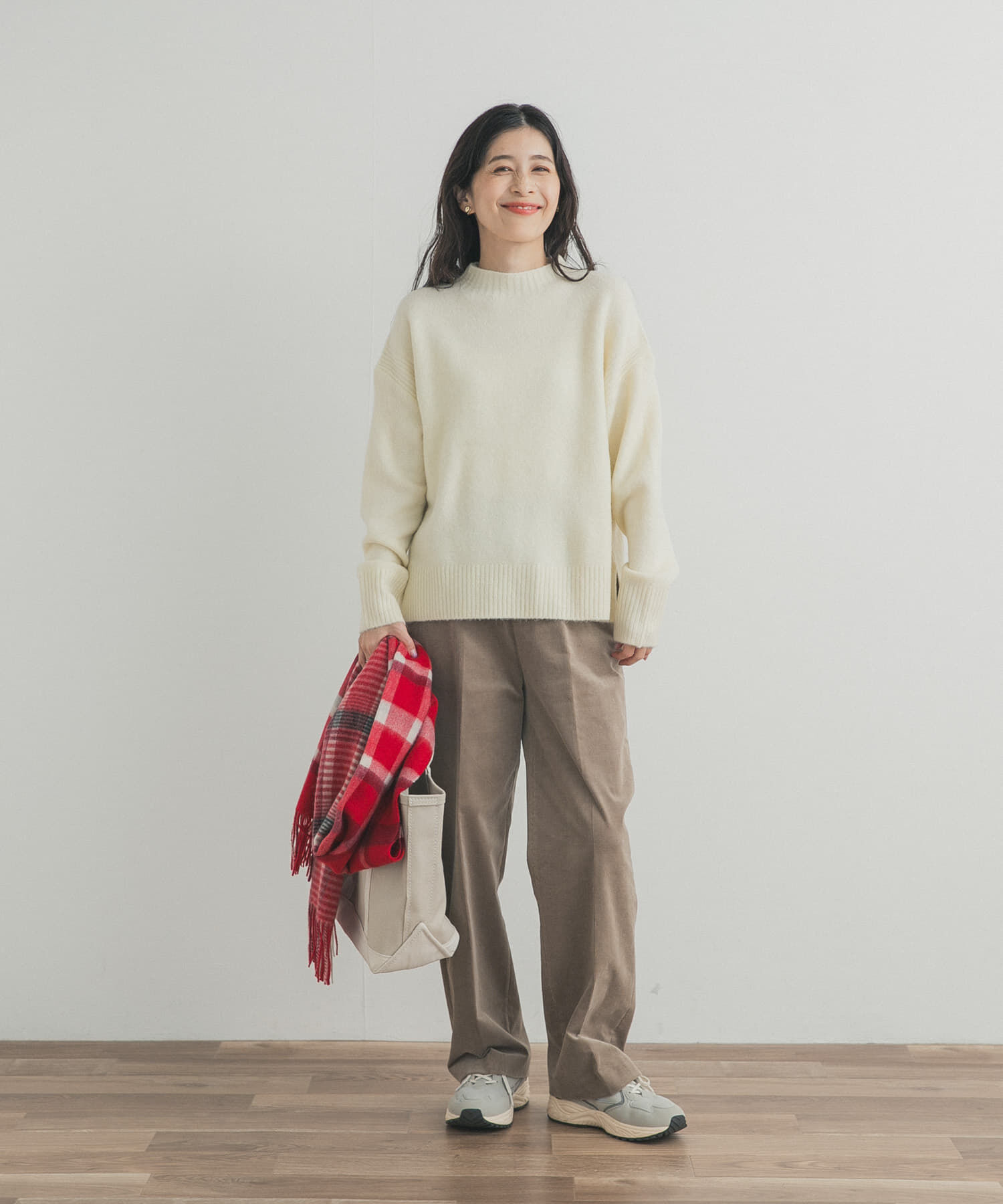 URBAN RESEARCH DOORS「ハイネックサイドスリットニット」|ニット・セーター|