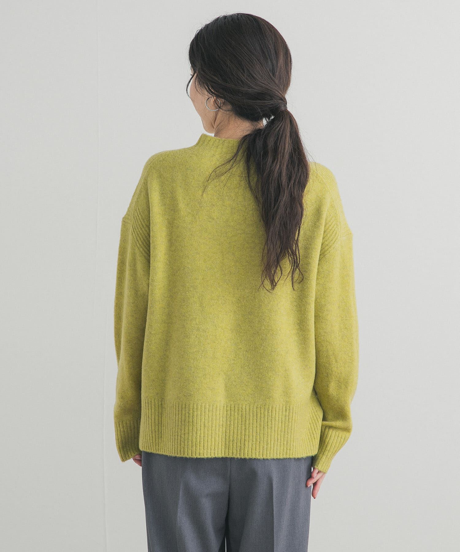 URBAN RESEARCH DOORS「ハイネックサイドスリットニット」|ニット・セーター|