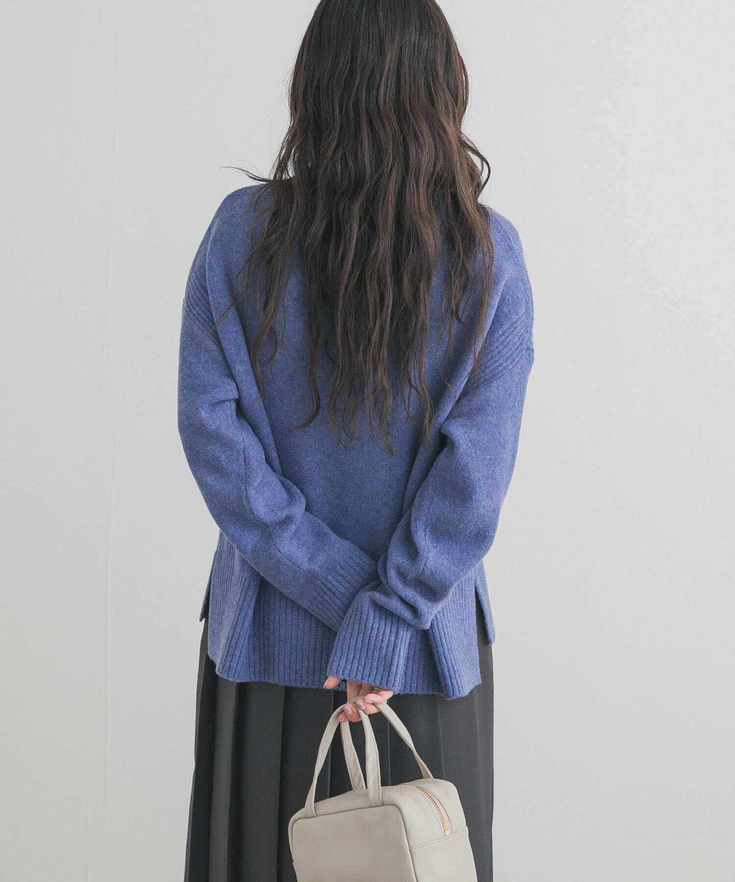 URBAN RESEARCH DOORS「ハイネックサイドスリットニット」|ニット・セーター|