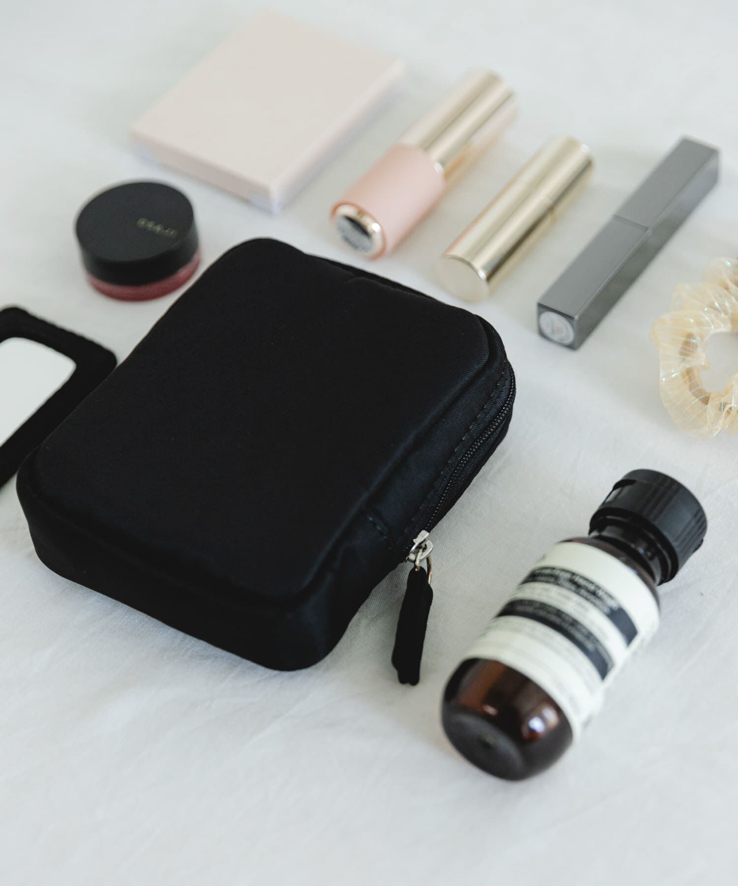 URBAN RESEARCH DOORS「撥水ポーチ小」|ポーチ|