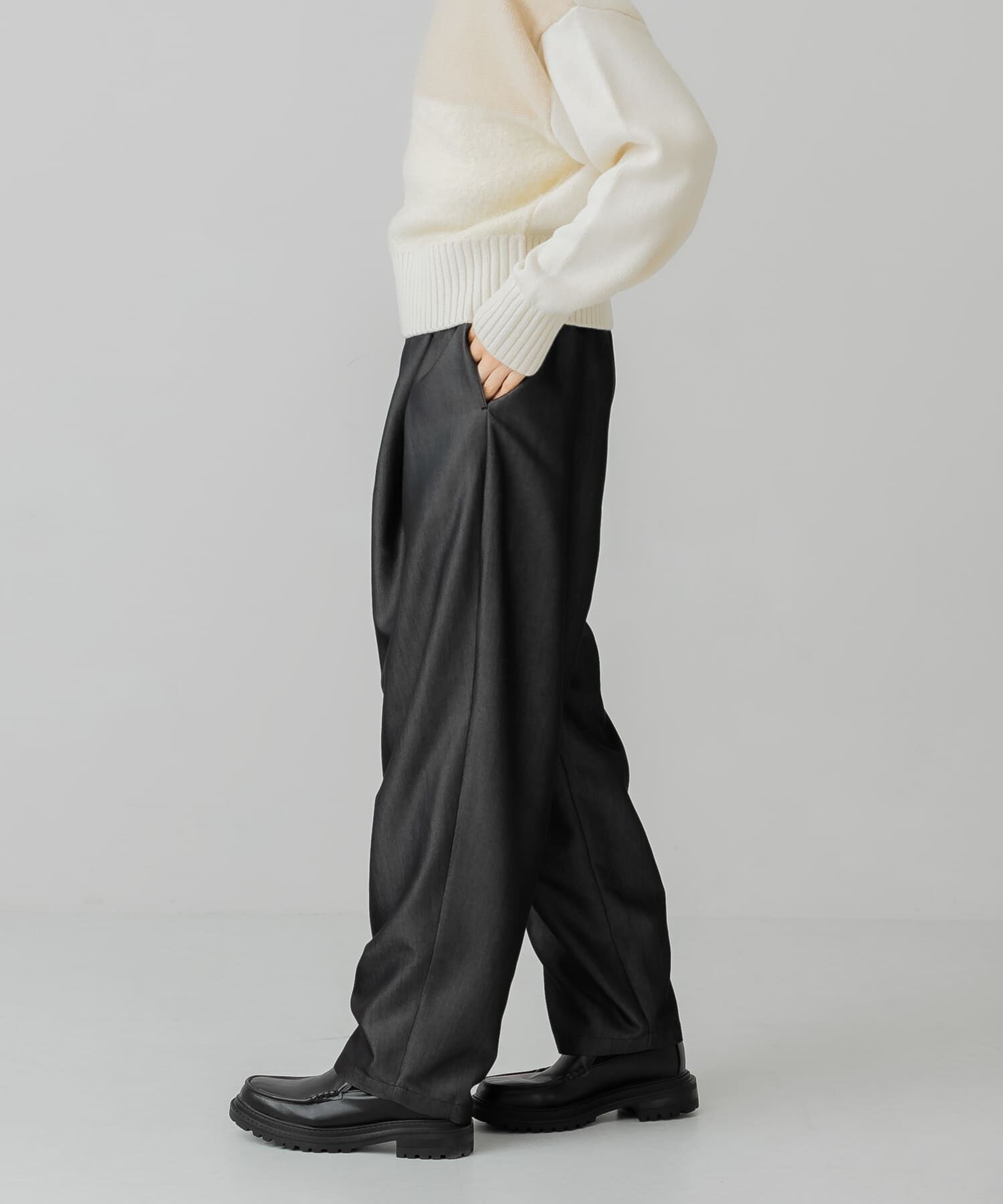  「コクーンシルエットパンツ」|その他|