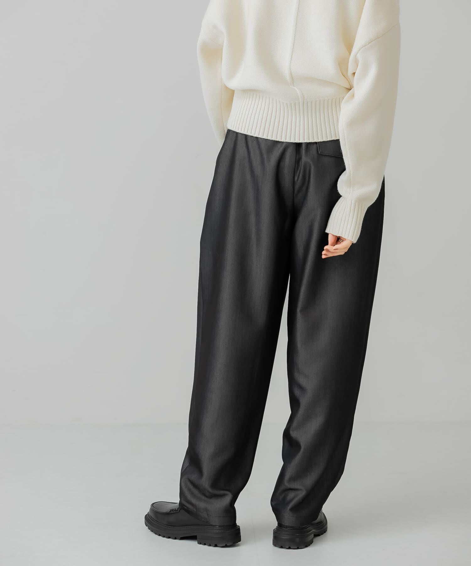  「コクーンシルエットパンツ」|その他|