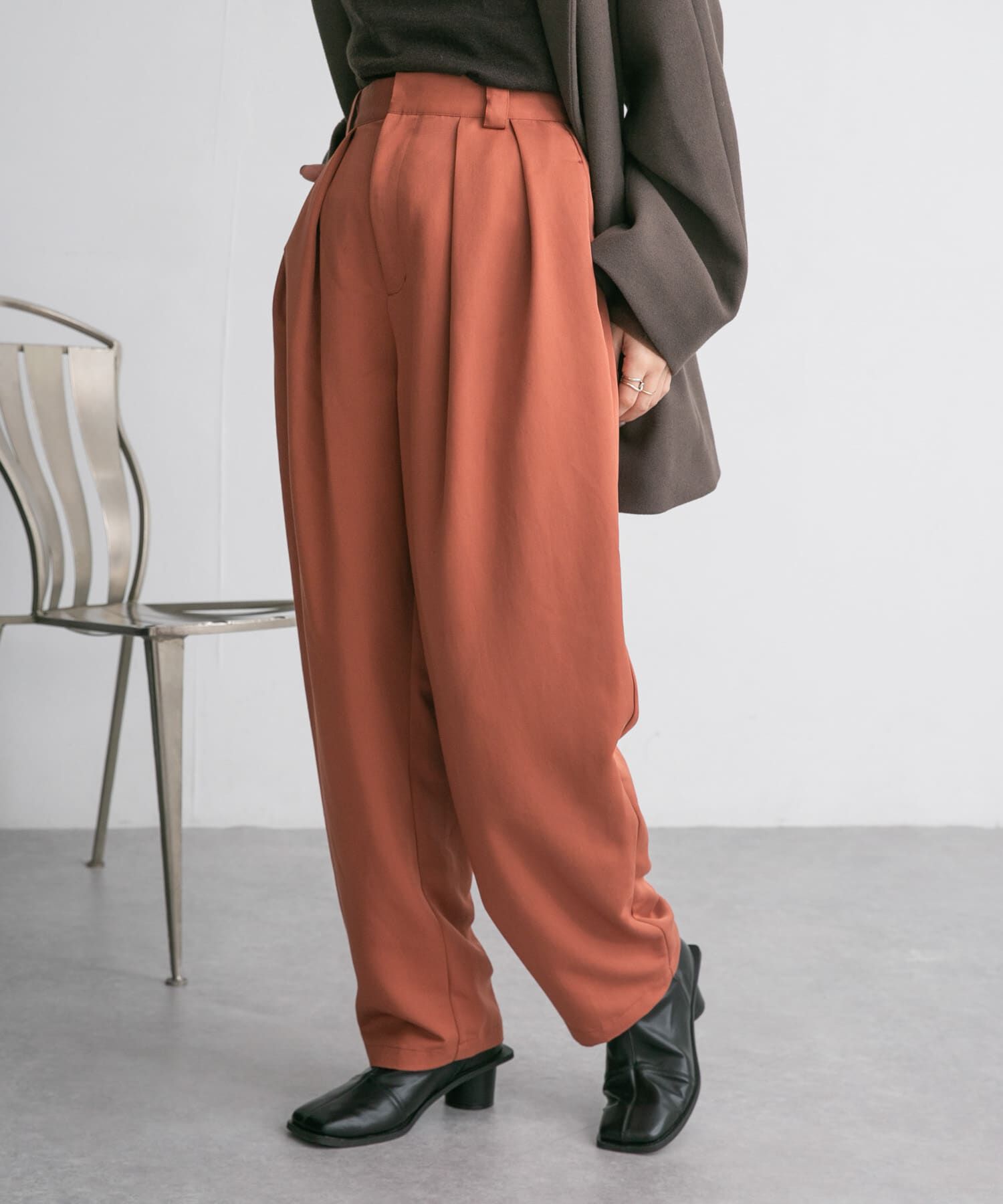  「コクーンシルエットパンツ」|その他|