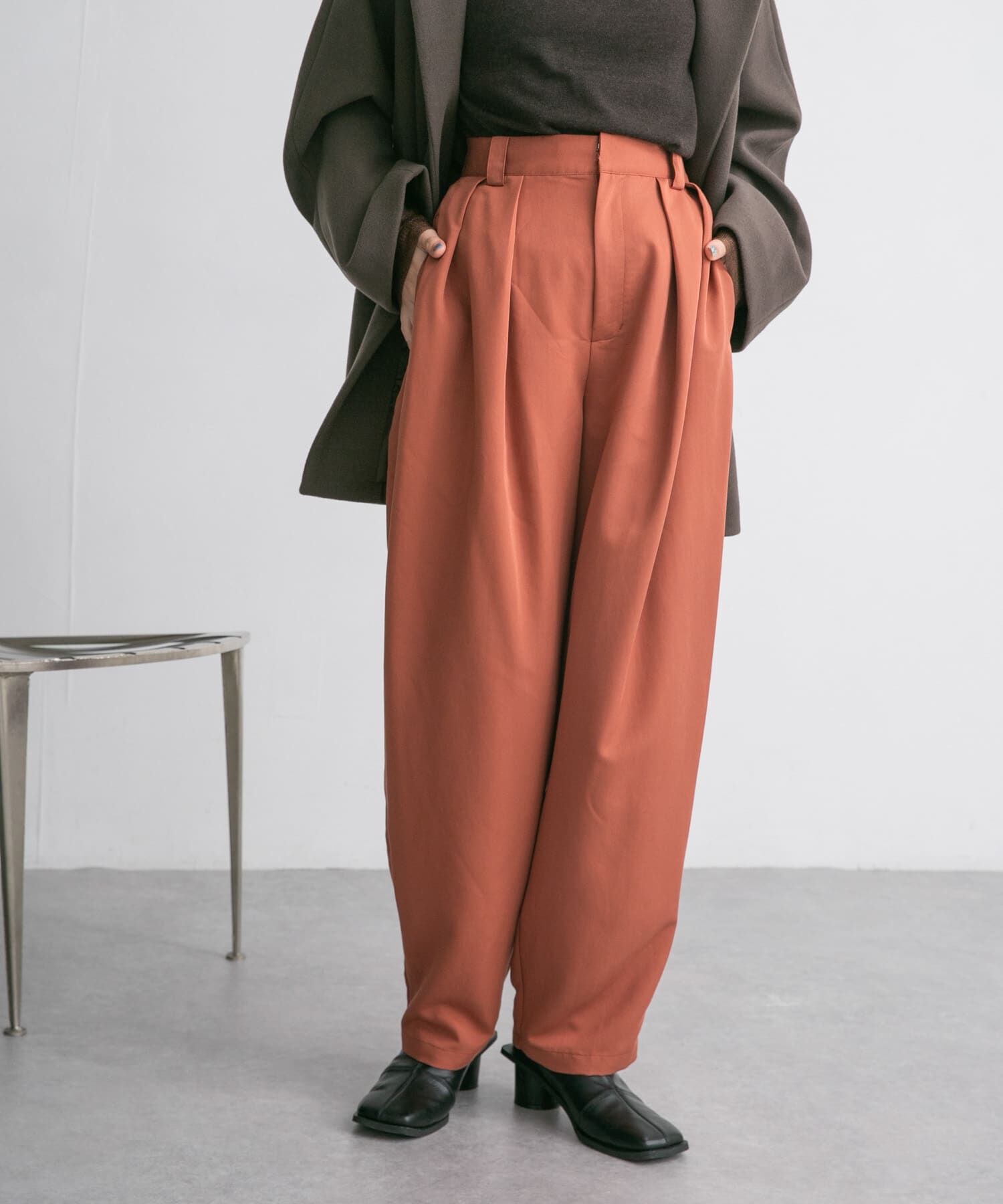  「コクーンシルエットパンツ」|その他|