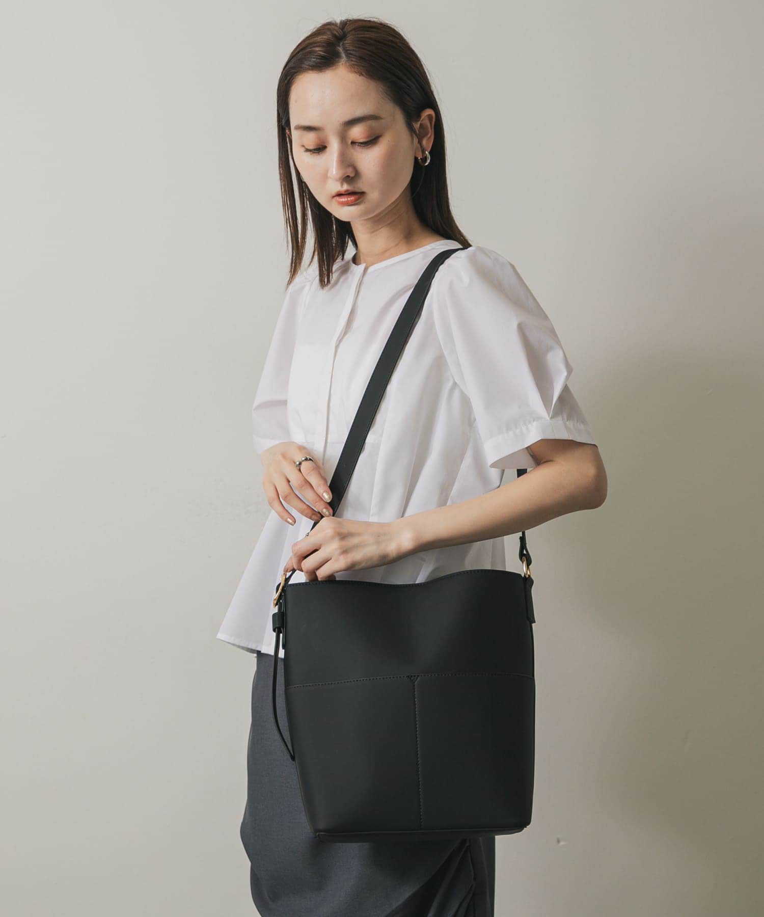 SENSE OF PLACE by URBAN RESEARCH「『防汚』アウトポケットショルダーバッグ」|ショルダー・メッセンジャー|