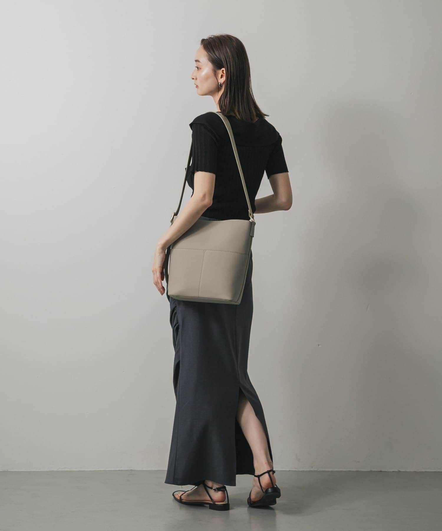 SENSE OF PLACE by URBAN RESEARCH「『防汚』アウトポケットショルダーバッグ」|ショルダー・メッセンジャー|