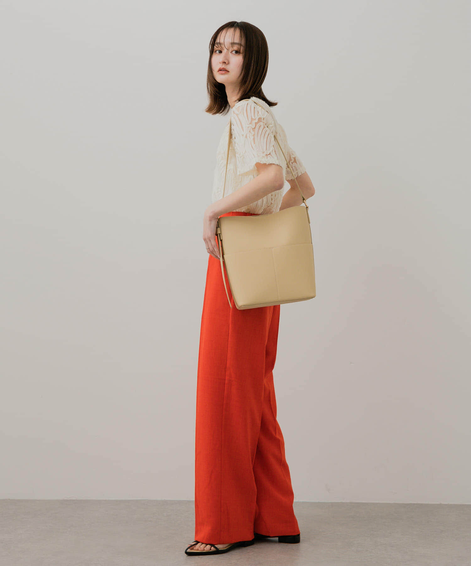 SENSE OF PLACE by URBAN RESEARCH「『防汚』アウトポケットショルダーバッグ」|ショルダー・メッセンジャー|