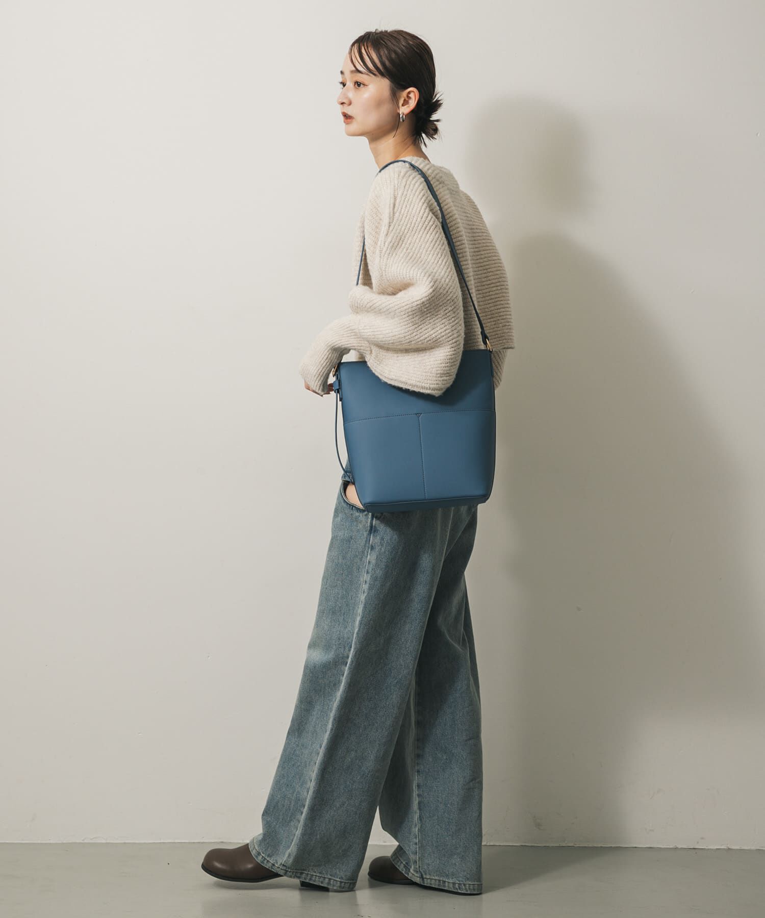 SENSE OF PLACE by URBAN RESEARCH「『防汚』アウトポケットショルダーバッグ」|ショルダー・メッセンジャー|