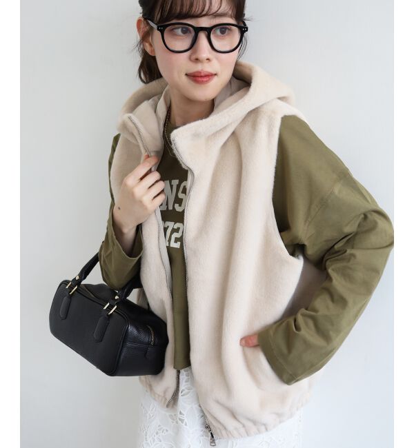  「ファーフードベスト」|その他|