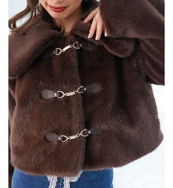  「ビット付きフワフワショートコート」|その他|