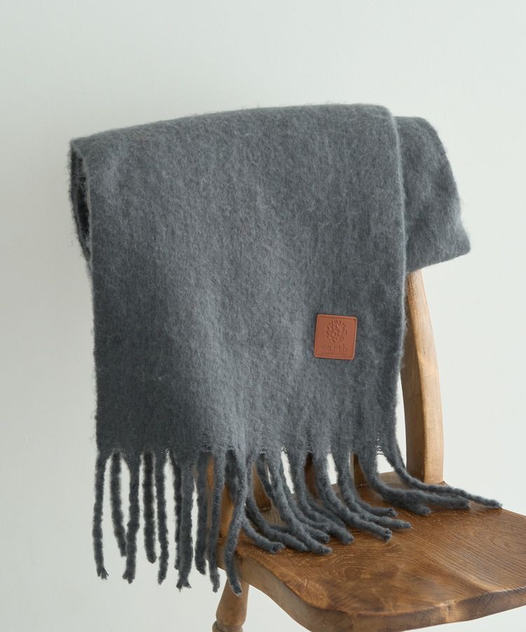 earth music&ecology「ワンポイントビッグマフラー」|マフラー|Charcoal Gray