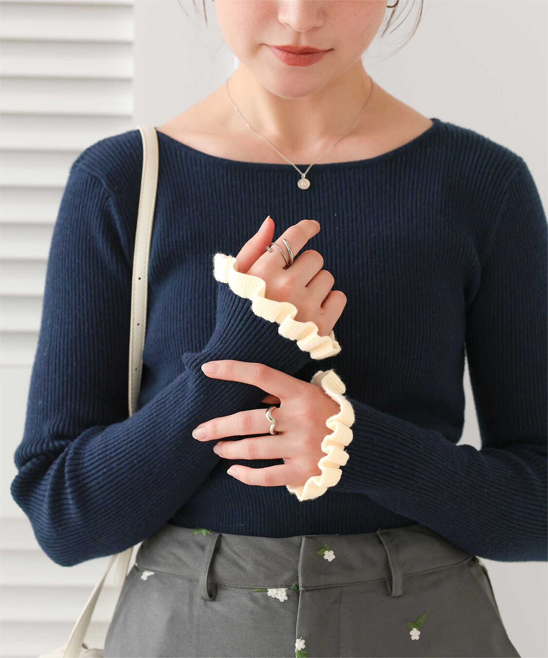 titivate「ふわっとタッチフリルスリーブリブニット」|ニット・セーター|