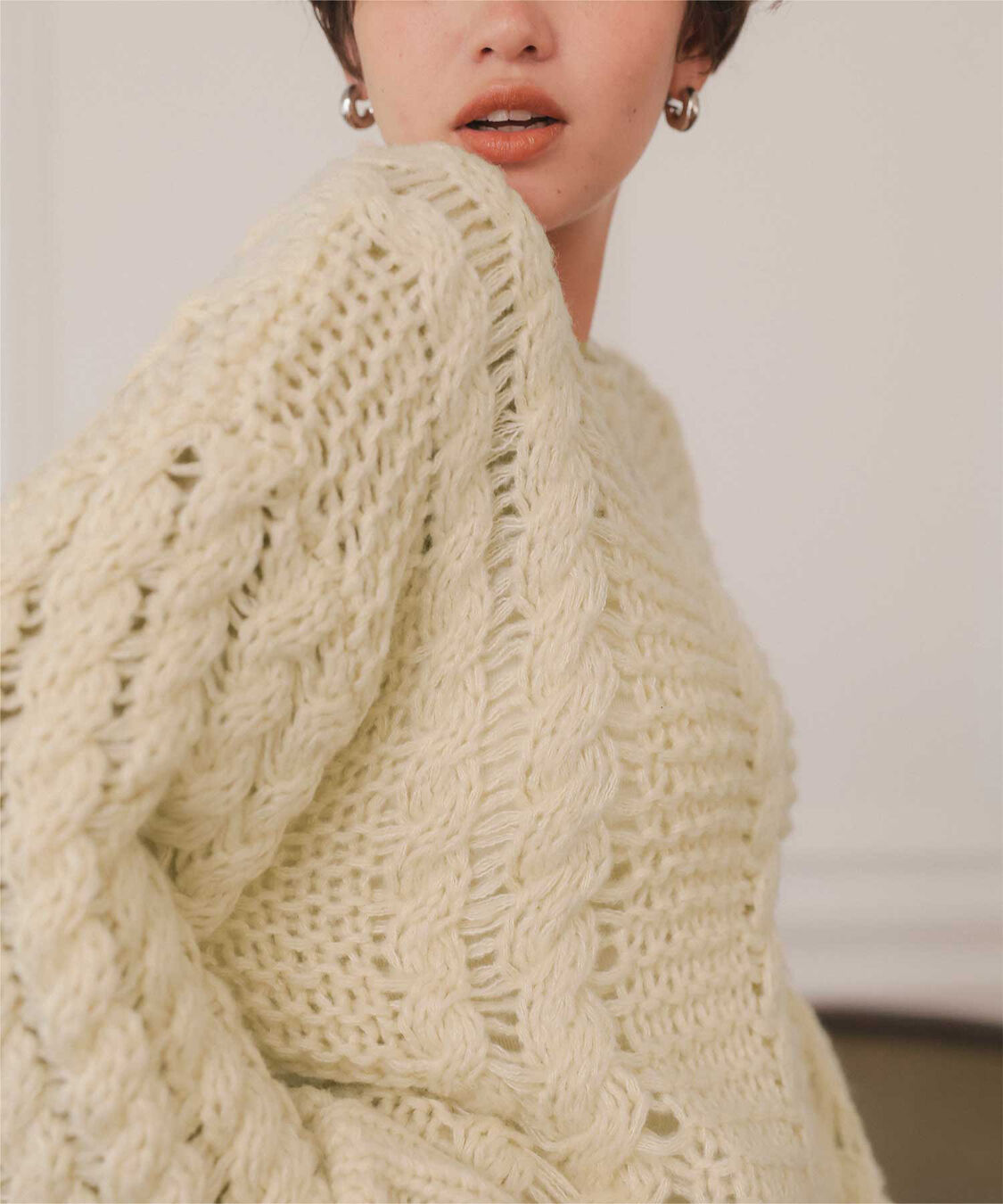 titivate「ハンドライクボートネックケーブルニット」|ニット・セーター|