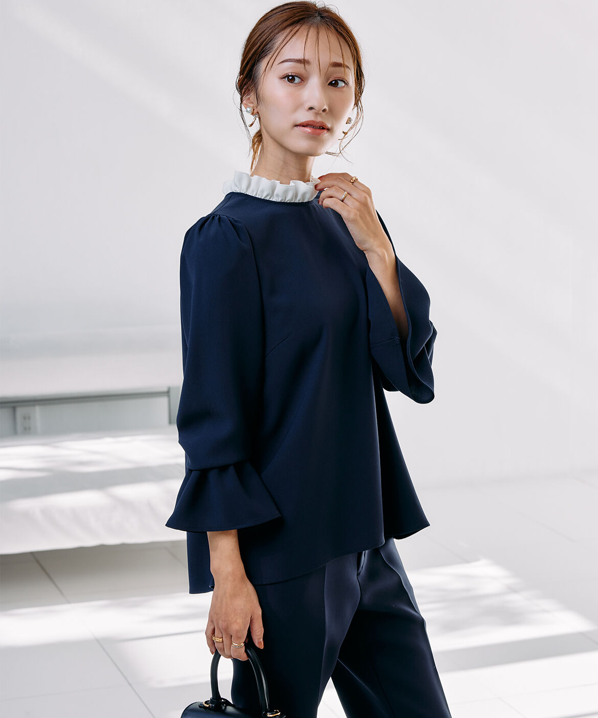 Maglie le cassetto「《M Maglie le cassetto&times;吉田理紗》華やかちび衿フリルブラウス」|シャツ・ブラウス|