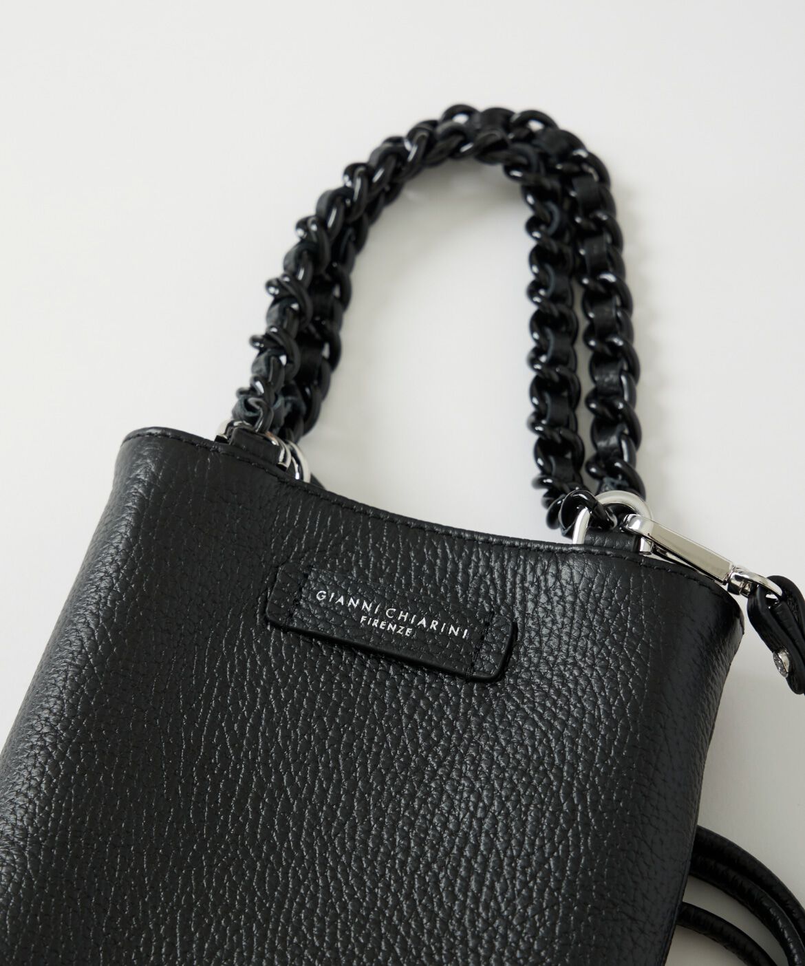 INED「《SUPERIOR CLOSET》CAMILLA 《GIANNI CHIARINI》」|ショルダー・メッセンジャー|