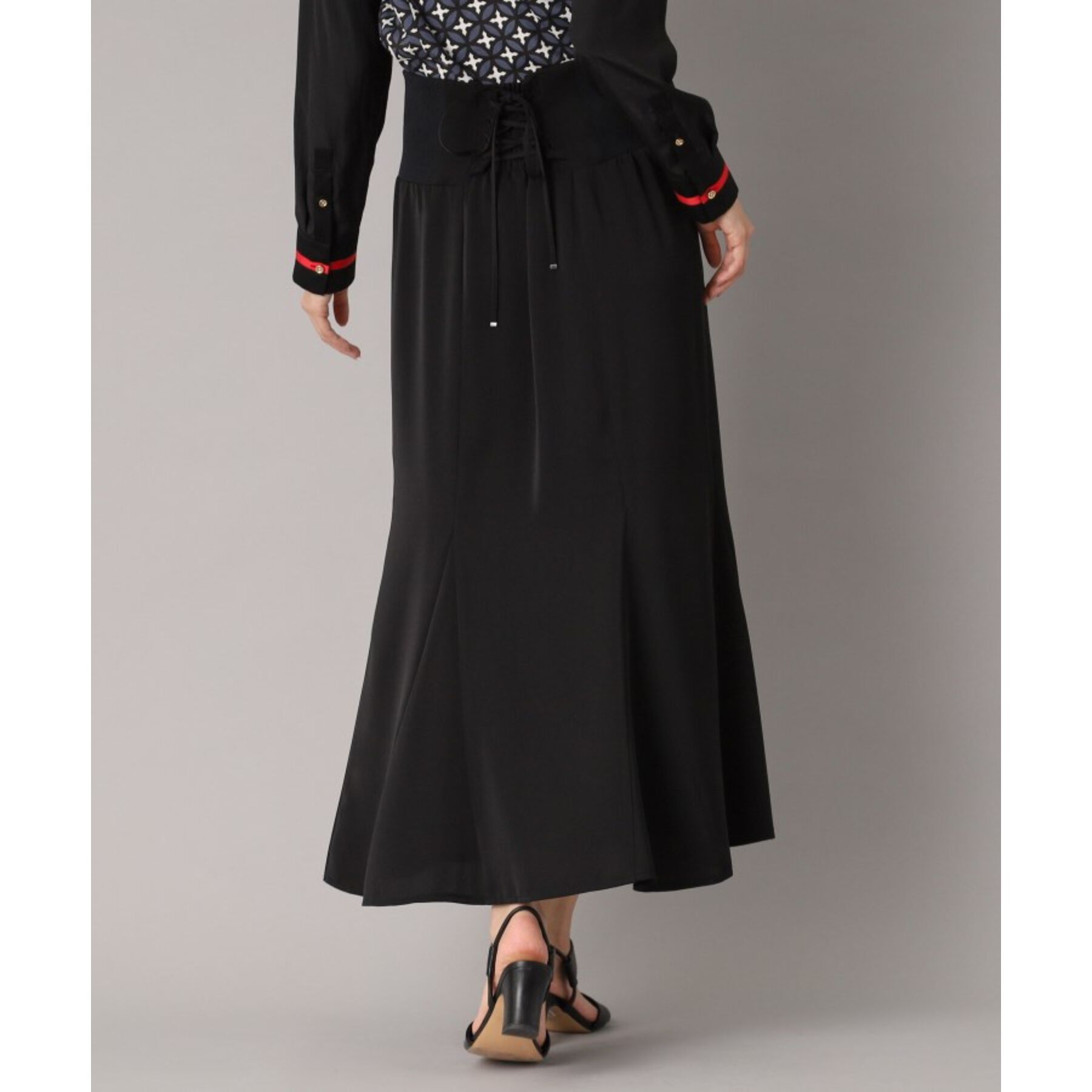 DRESSTERIOR「バックストラップマーメイドスカート」|スカート|