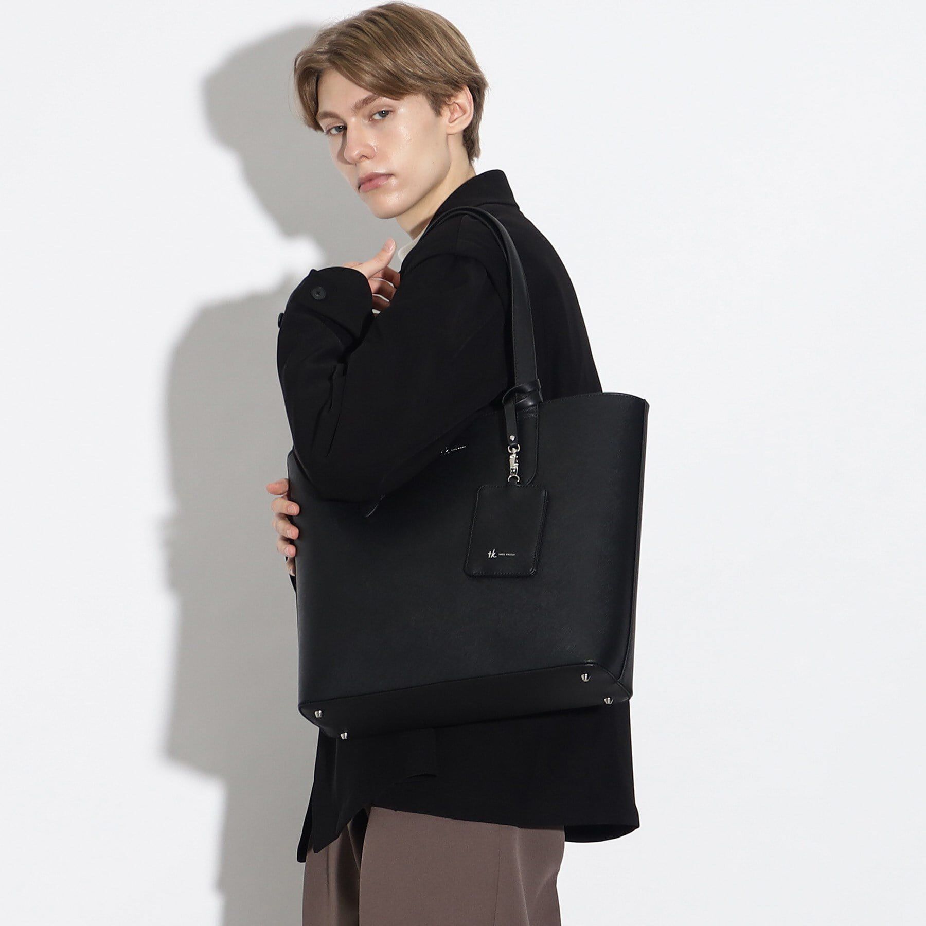 tk.TAKEO KIKUCHI「サフィアーノトートバッグ（パスケース付き）」|トートバッグ|