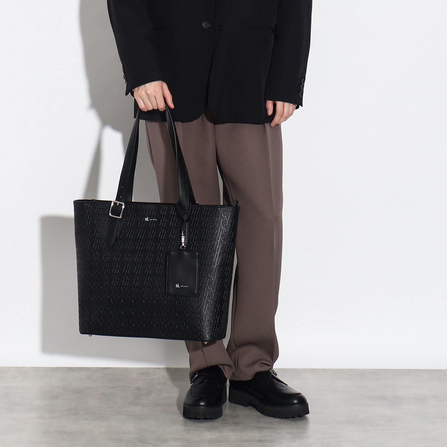 tk.TAKEO KIKUCHI「サフィアーノトートバッグ（パスケース付き）」|トートバッグ|