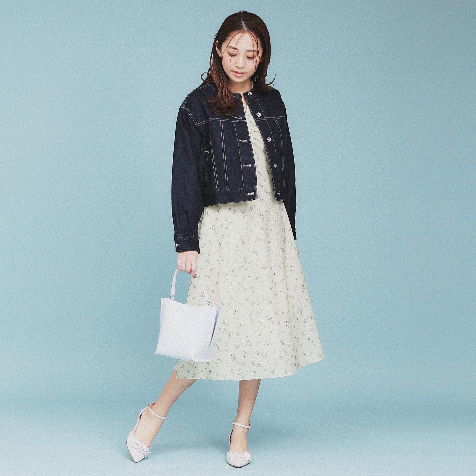 index「フラワーVネックフレアワンピース【洗濯機洗い可/イージーアイロン】」|ワンピース|