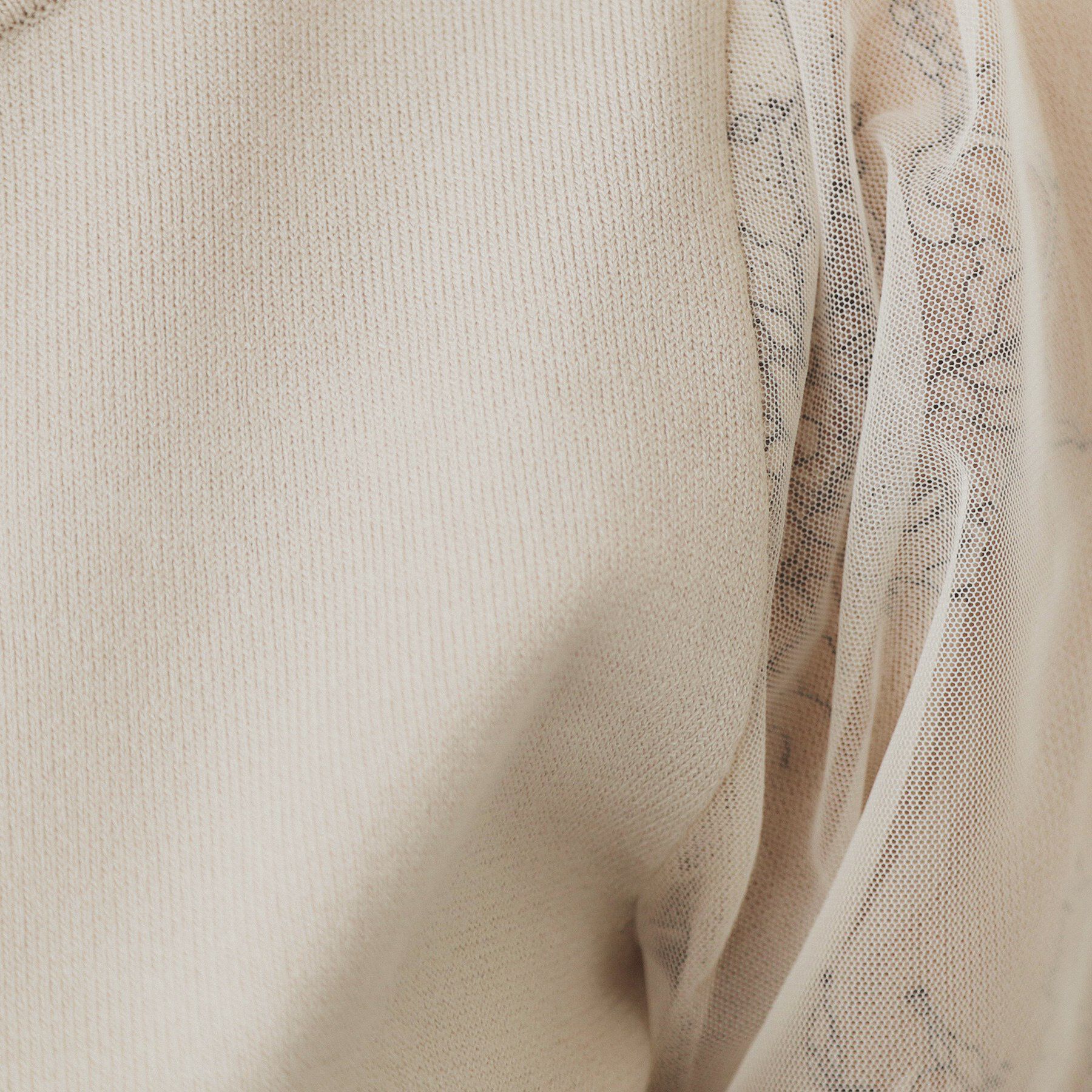 index「チュールレーススリーブニット【洗濯機洗い可】」|ニット・セーター|