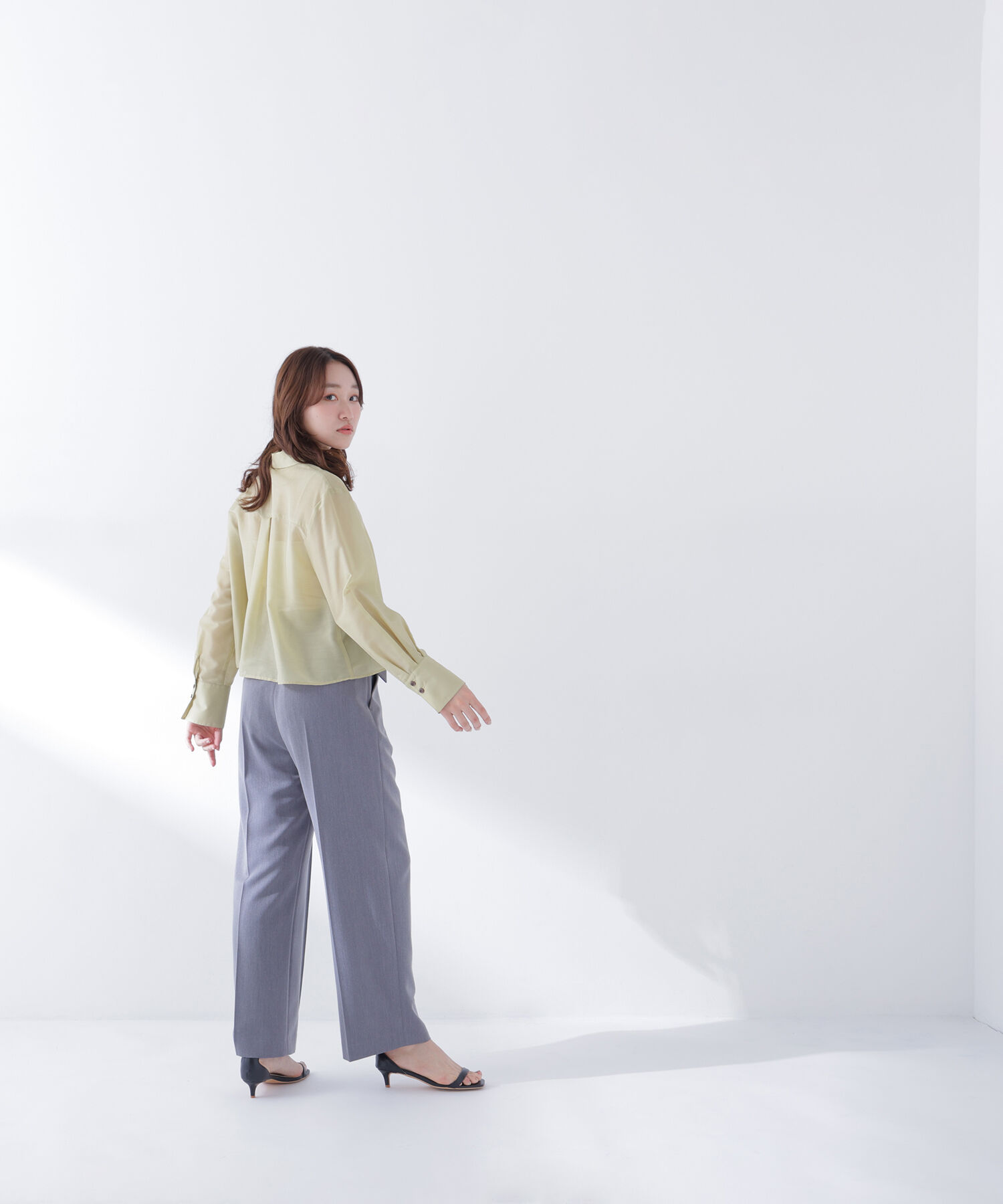  「シアークロップドシャツ」|シャツ・ブラウス|