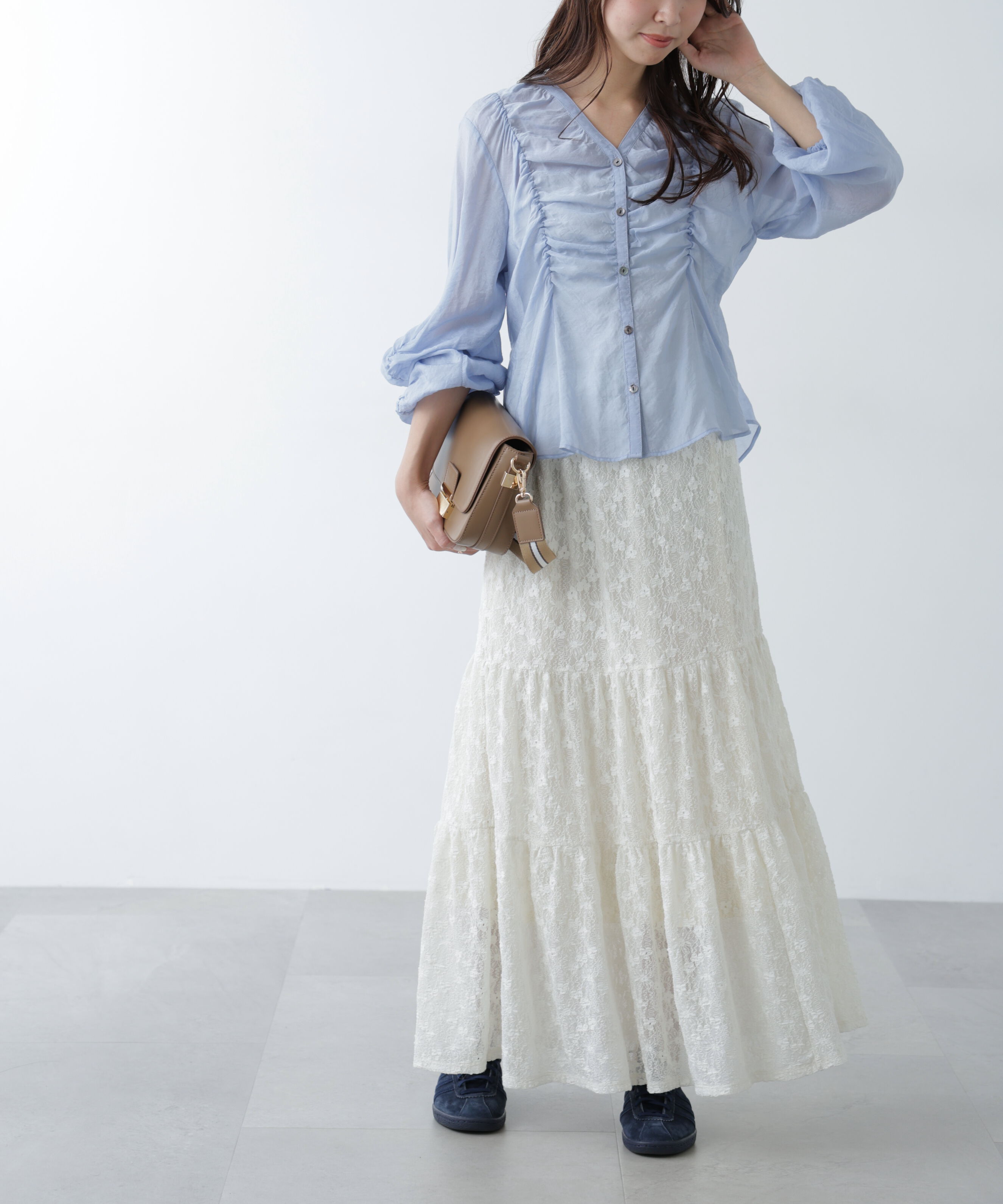  「Ｖネックシャーリングブラウス」|シャツ・ブラウス|