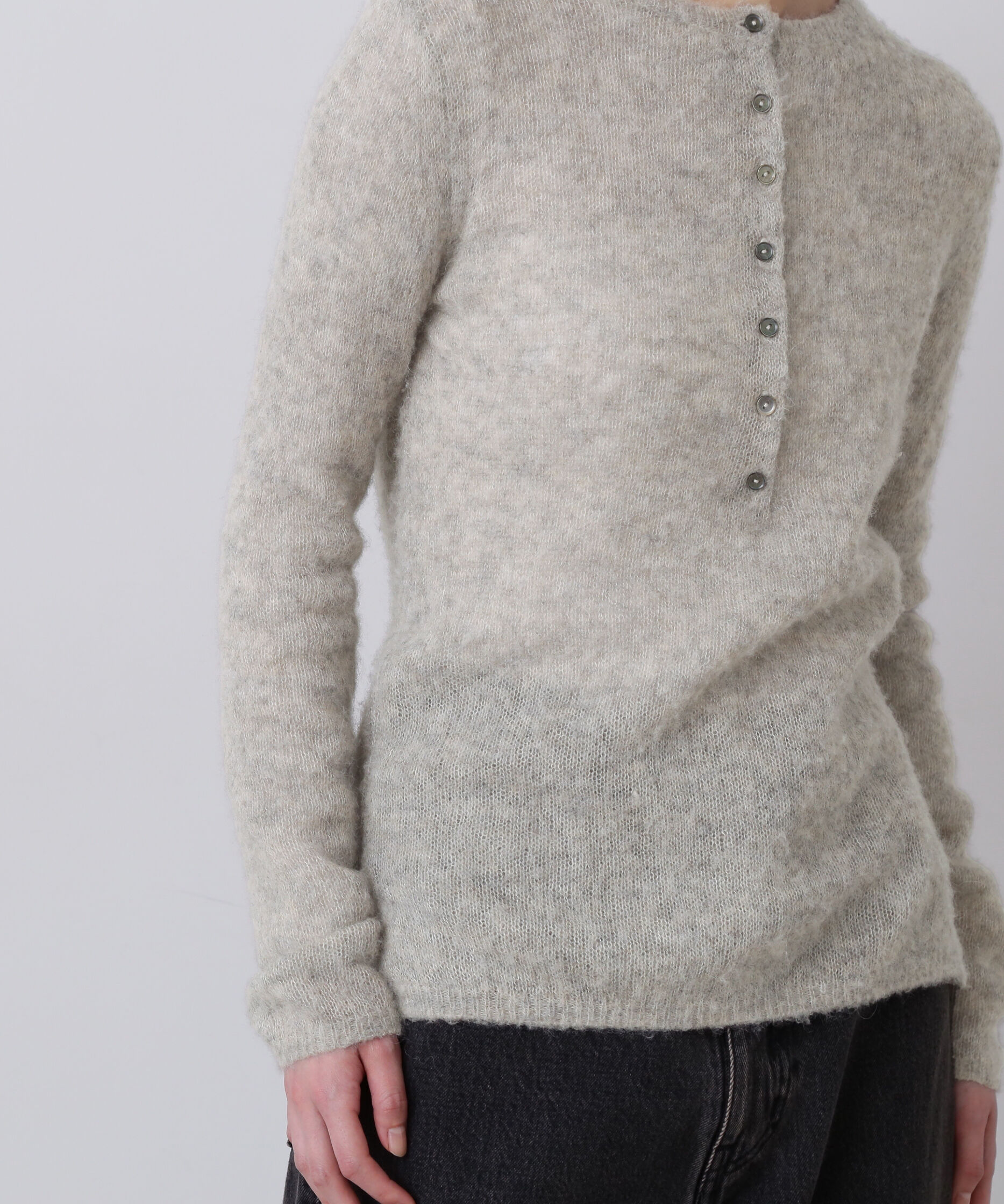 YLEVE 「YLEVE / FAIRY ALPACA KNIT HENLY NECK」|ニット・セーター|