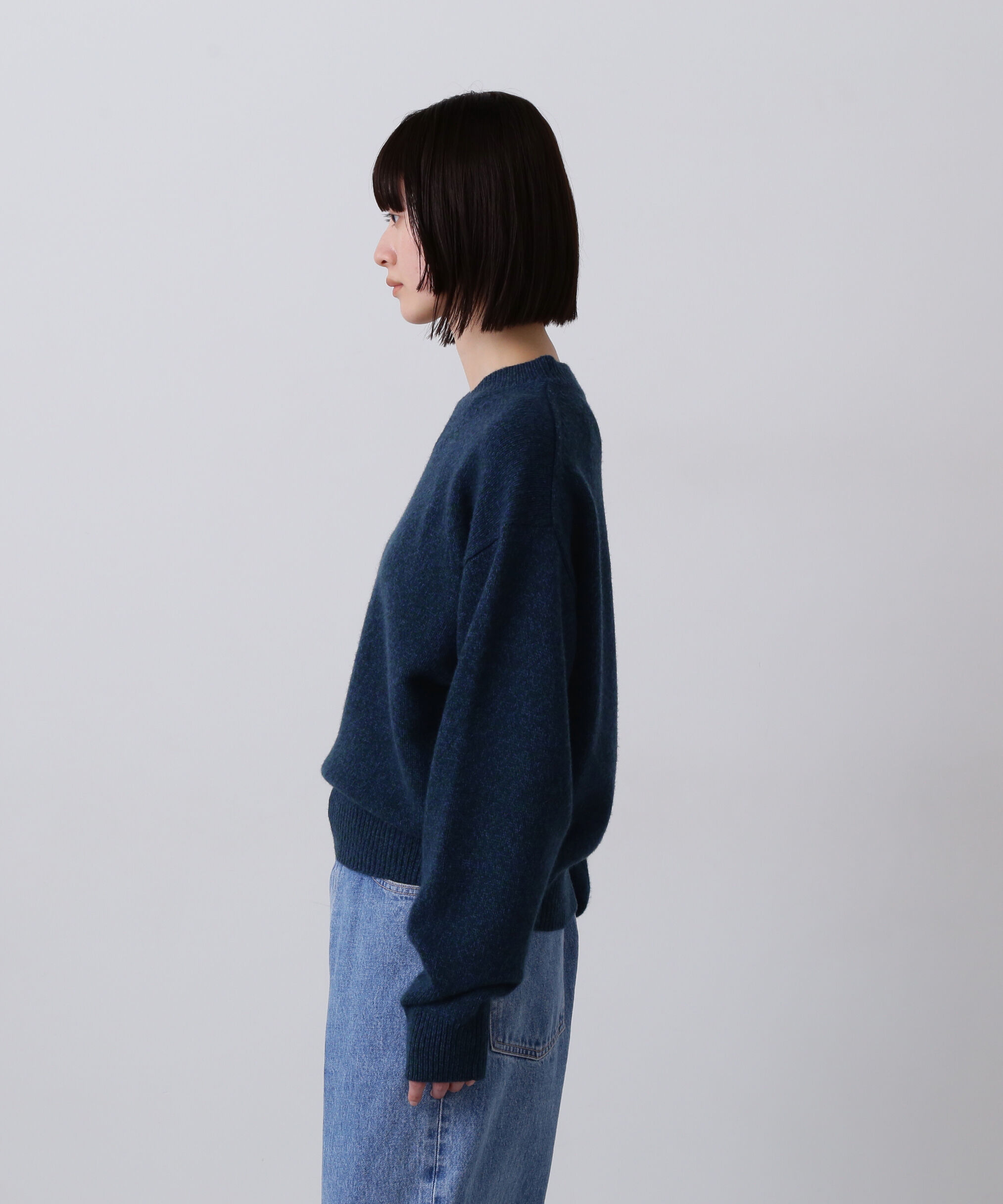 YLEVE 「YLEVE / WOOL CASHMERE MELANGE KNIT V NECK PULL OVER」|ニット・セーター|