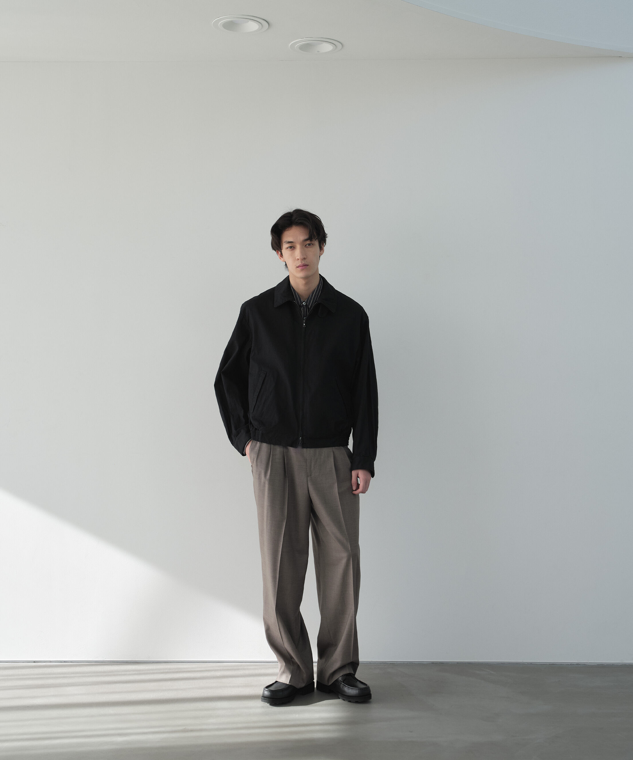 YLEVE 「YLEVE / VINTAGE PIGMENTDYE WOOL TACK TROUSERS」|その他|