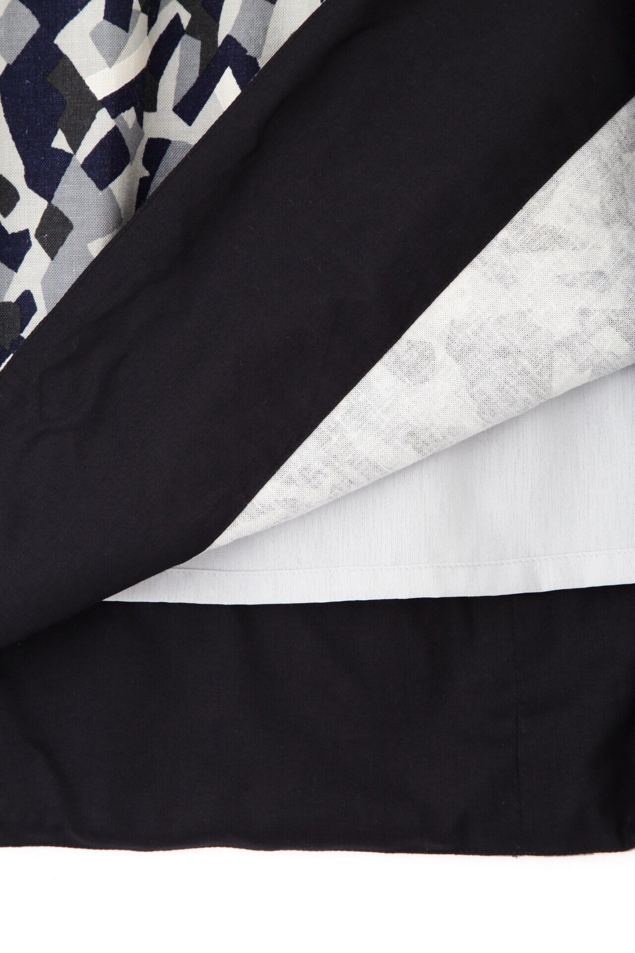  「◆レーヨン麻キャンバスカモジオメトリックＰＴタックコクーンスカート」|スカート|