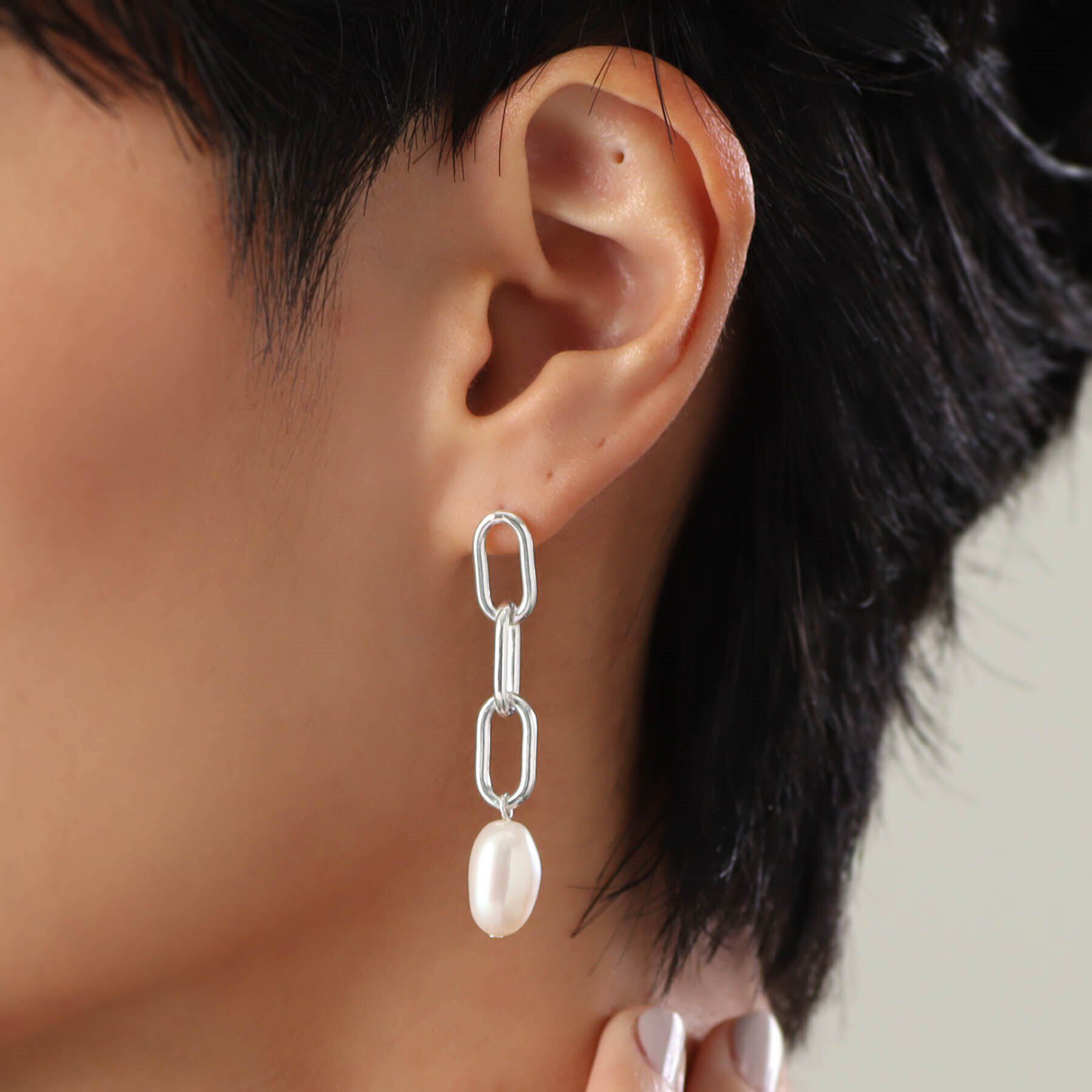 COCOSHNIK ONKITSCH「シルバー バロックパール チェーンリンク ロングピアス」|ピアス|