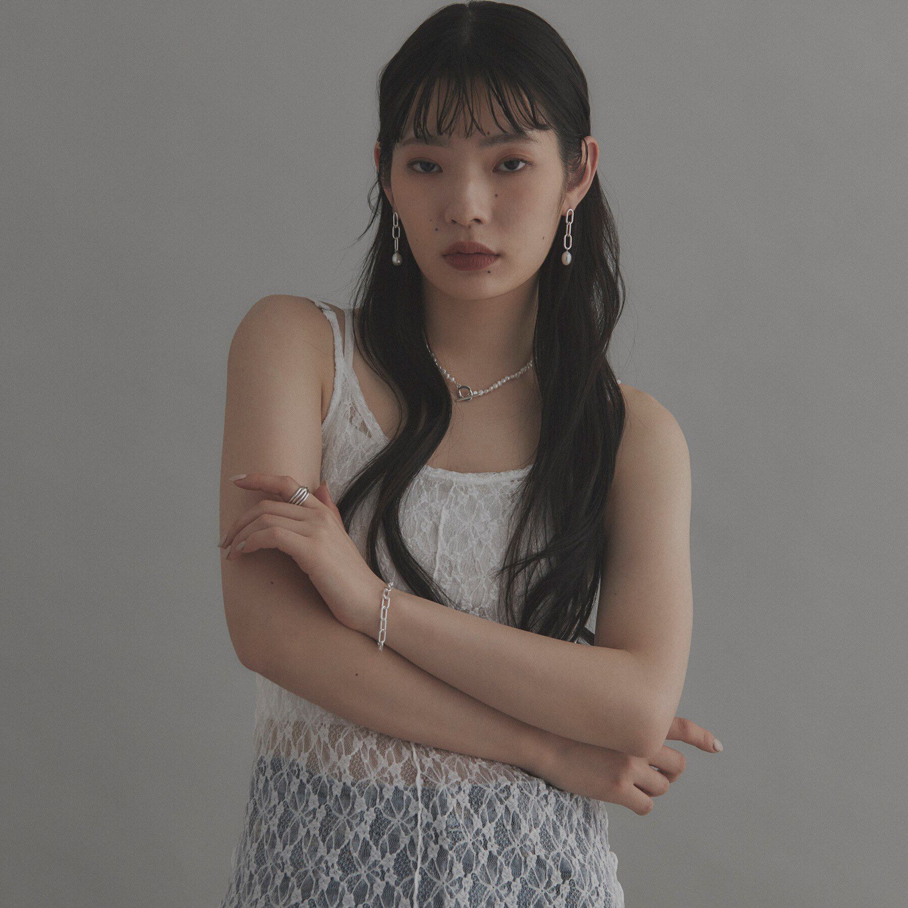 COCOSHNIK ONKITSCH「シルバー バロックパール チェーンリンク ロングピアス」|ピアス|