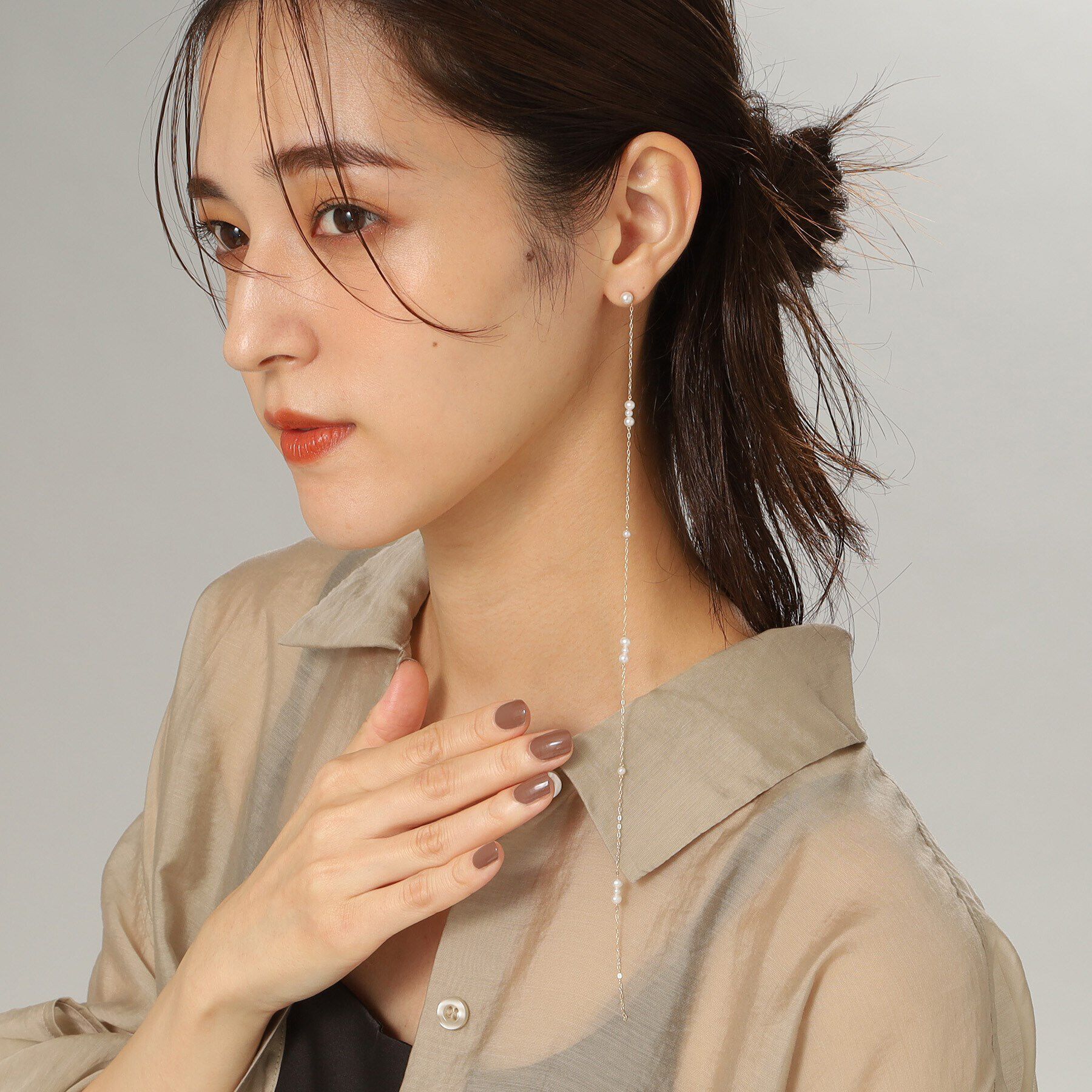 COCOSHNIK「K10パール ステーションロング スタッドピアス（片耳用）」|ピアス|