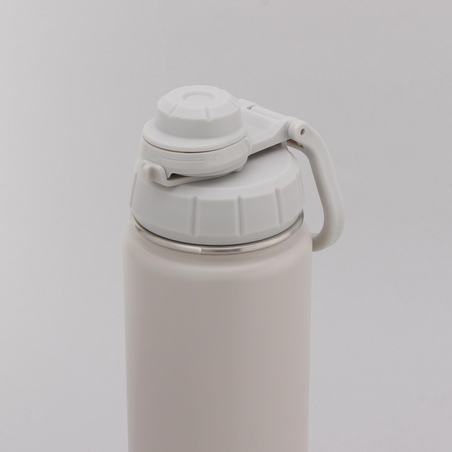 212 KITCHEN STORE「スポーツボトル 0.77L IV ＜KEVNHAUN  ケヴンハウン＞」|食器・キッチングッズ|