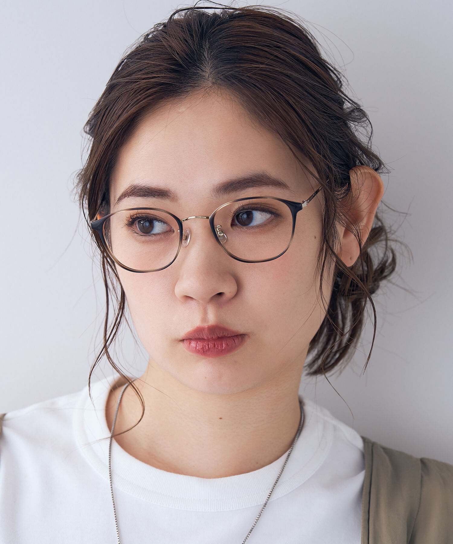  「ウェリントン型 メガネ｜インテリジェンスな雰囲気漂うフレーム/ClassicMetal レンズ交換券付き」|メガネ|