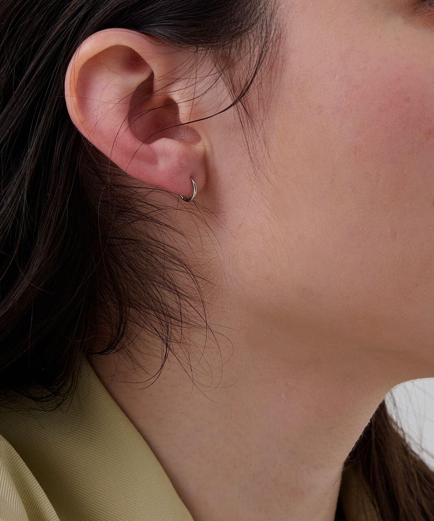 Phoebe「【金属アレルギー対応】ミニフープピアス(片耳)/サージカルステンレス シルバー」|ピアス|