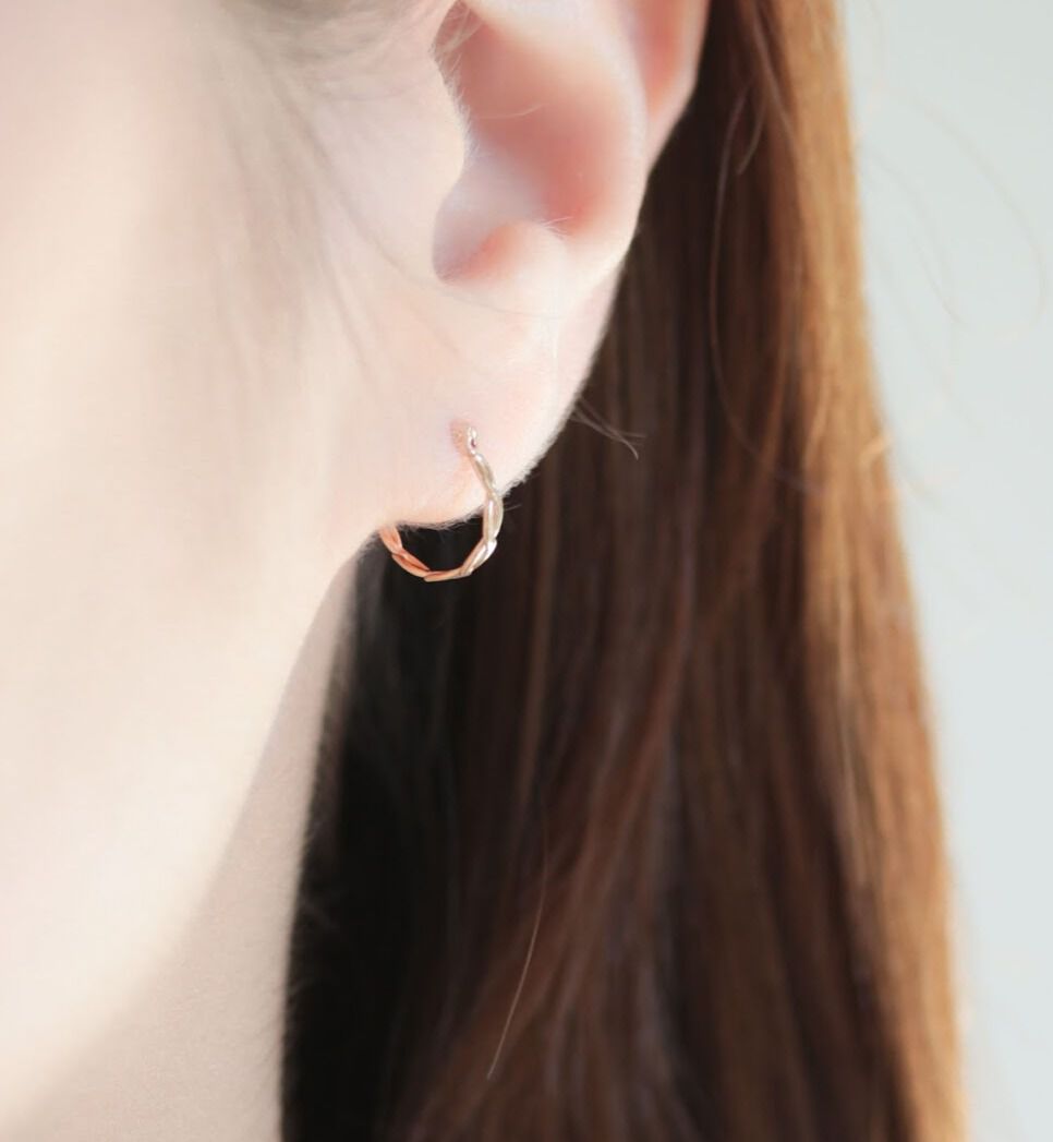  「ゴールド フープ ピアス | K10YG 」|ピアス|
