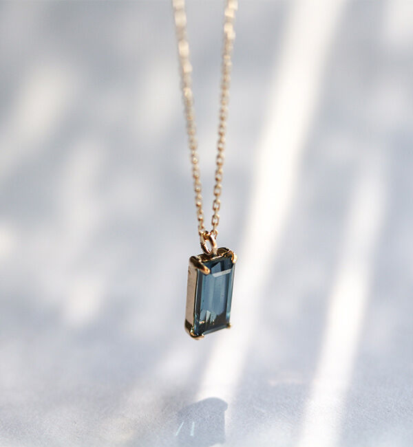  「ロンドンブルートパーズ バケット ネックレス | K10YG」|ネックレス|