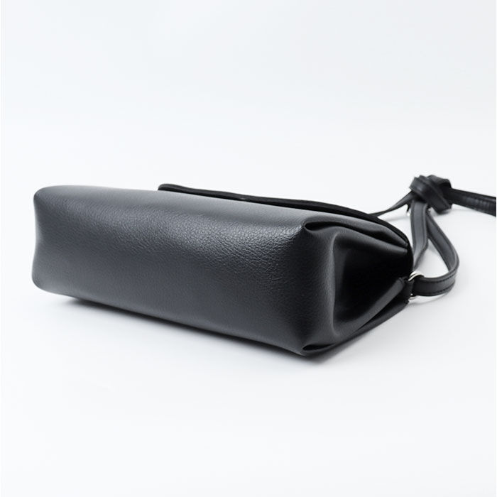 BACKYARD FAMILY「ALTROSE アルトローズ ショルダーバッグ 巾着 通販 ショルダーバック ショルダー バッグ」|ショルダー・メッセンジャー|