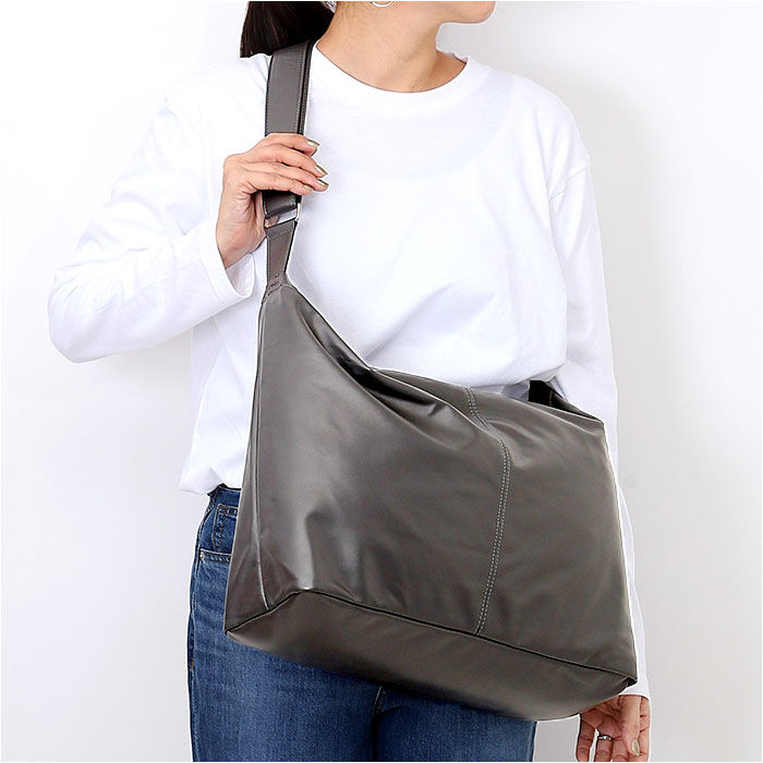 BACKYARD FAMILY「device ショルダー バッグ 通販 ショルダーバッグ ショルダーバック 斜めがけバッグ」|ショルダー・メッセンジャー|