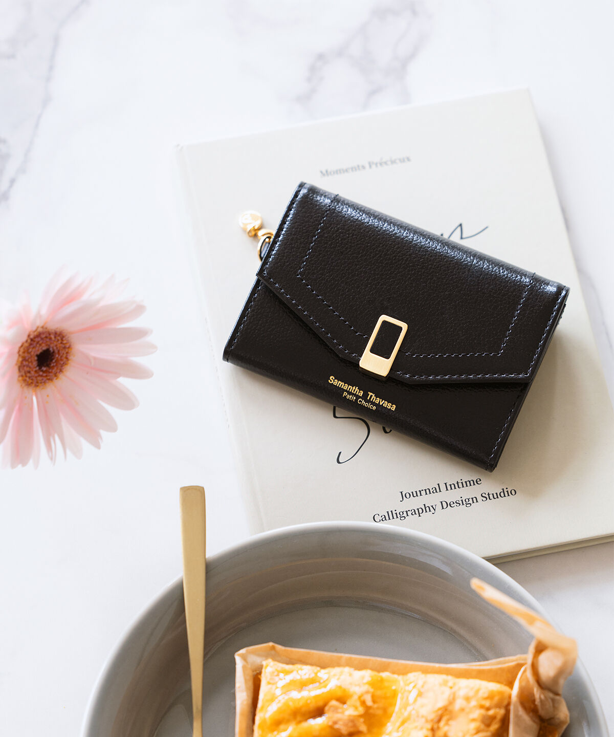 Samantha Thavasa Petit Choice「センターバックル 名刺入れ」|名刺入れ・カードケース|