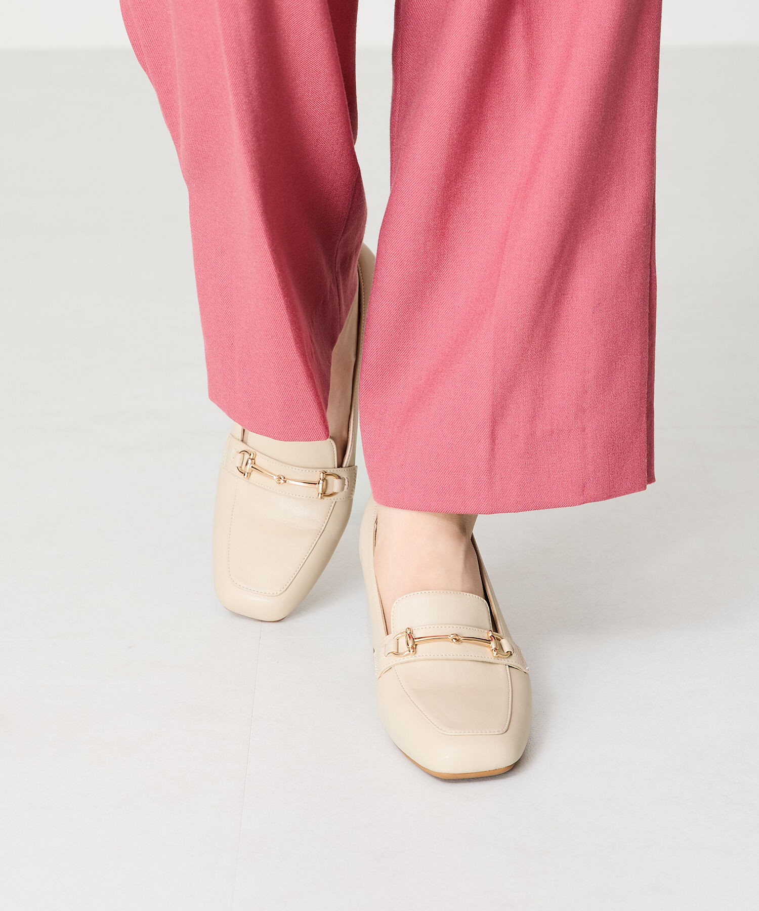 ORiental TRaffic「【跳べるパンプス/シリーズ累計１５０万足突破 】ビット ヒールローファー /R-3214 厚手クッション」|パンプス|