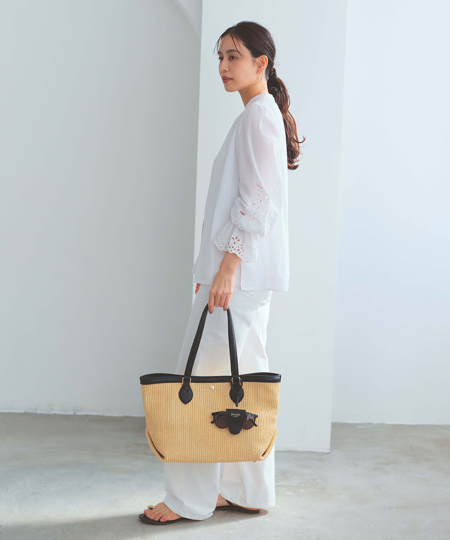 TOPKAPI BREATH「【Breath TOPKAPI】サングラスホルダー付き レザーコンビ カゴバッグ L 」|トートバッグ|