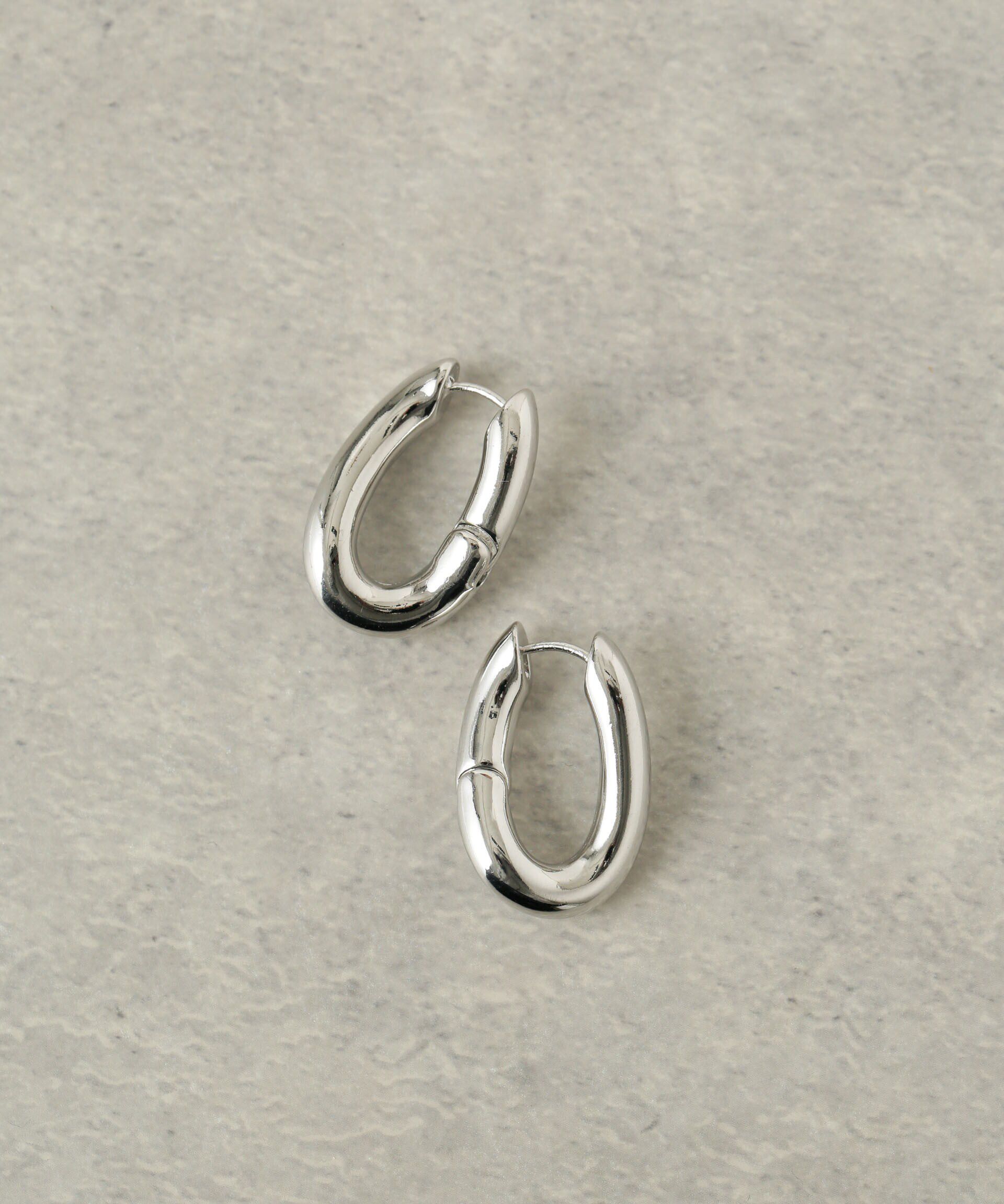 nano･universe「オーバルフープピアス」|ピアス|