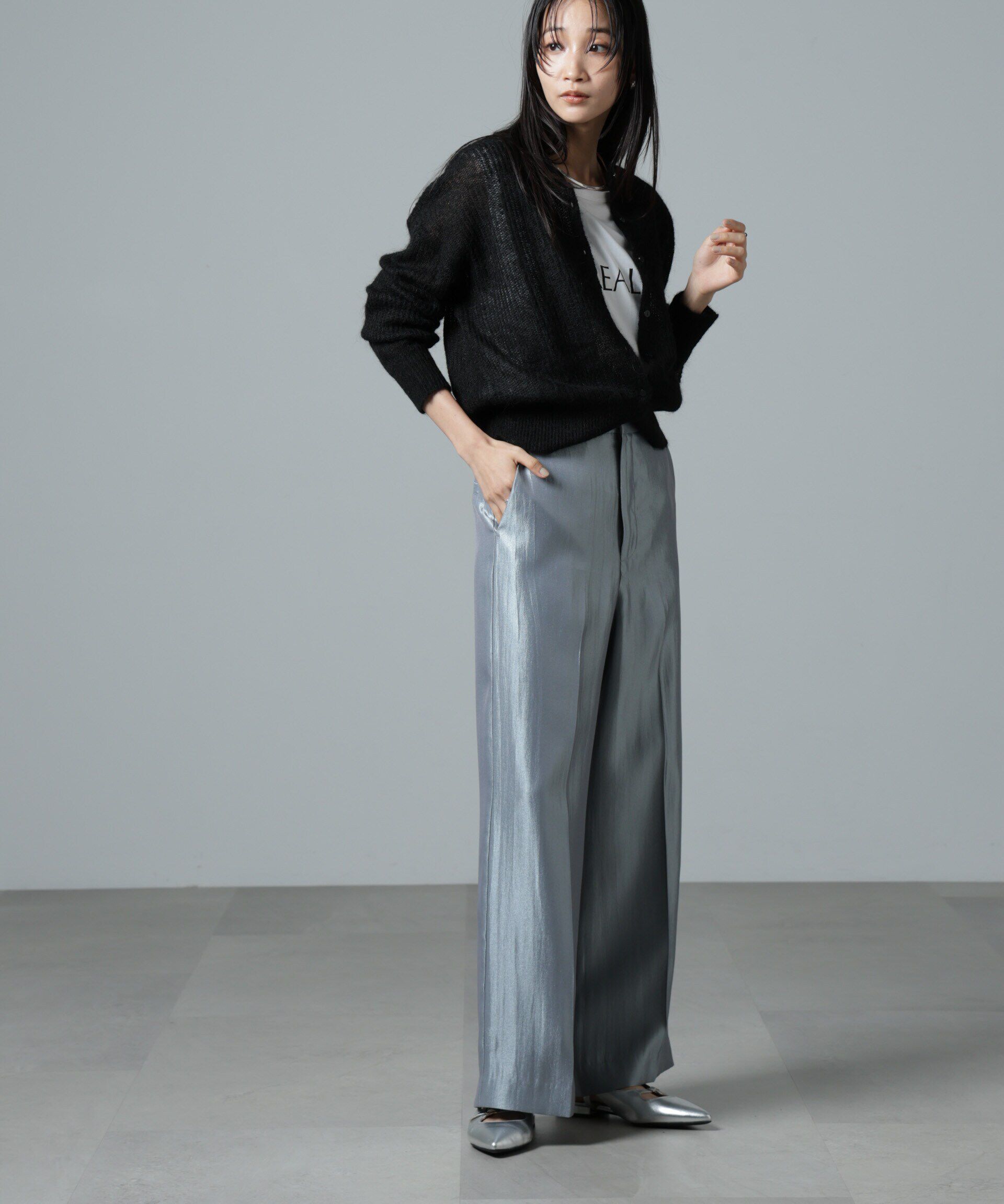 nano･universe「シャイニーサテンイージーパンツ」|チノ|